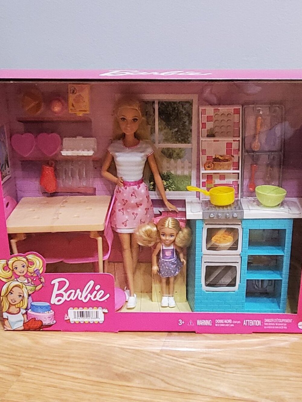 Barbie Baking Kitchen Dolls and Accessories With Chelsea doll Brand New In Box!!